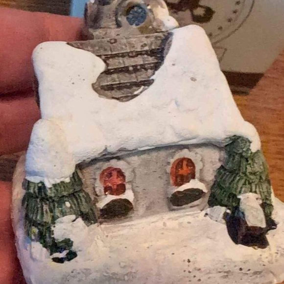 The American Rustic Series Country Christmas Cottages - Country Church - Picture 6 of 10